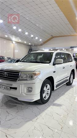 تويوتا لاندكروزر